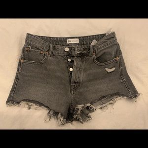 Zara ripped jean short